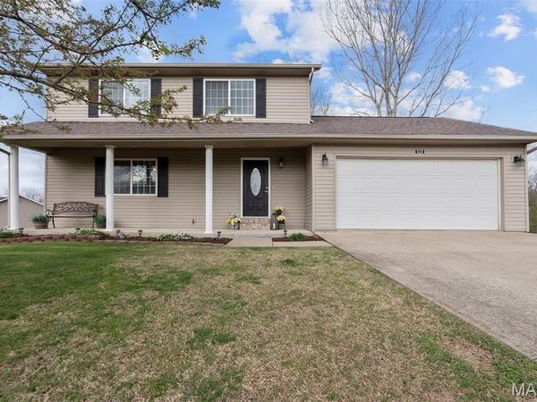 628 Olivia Drive, Cape Girardeau, MO 63701