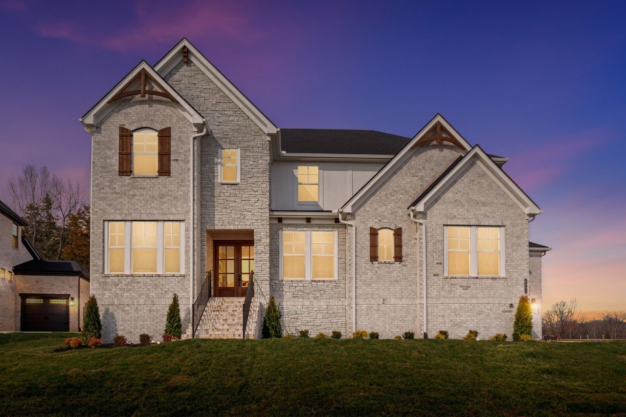 105 Cedarstone Dr, Mount Juliet, TN 37122 Main Photo