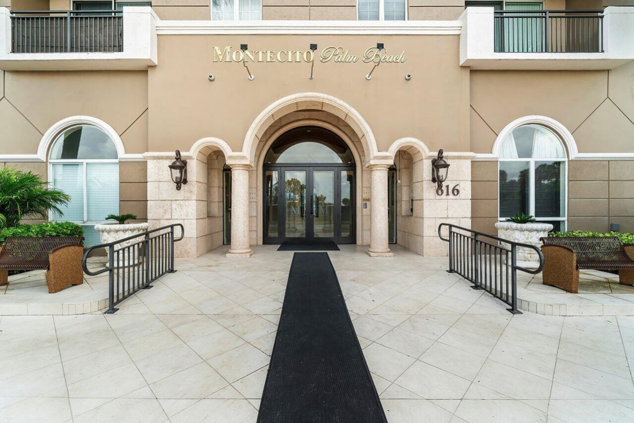 616 Clearwater Park Road, Unit 1206, West Palm Beach, FL 33401 Photo