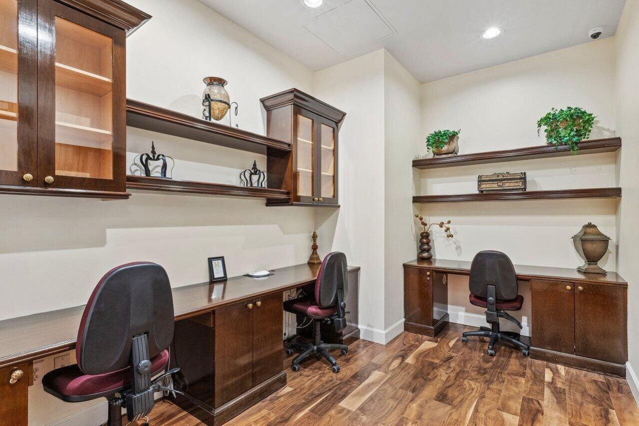 616 Clearwater Park Road, Unit 1206, West Palm Beach, FL 33401 Photo