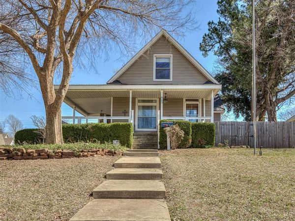 403 S Hoff Avenue, El Reno, OK 73036