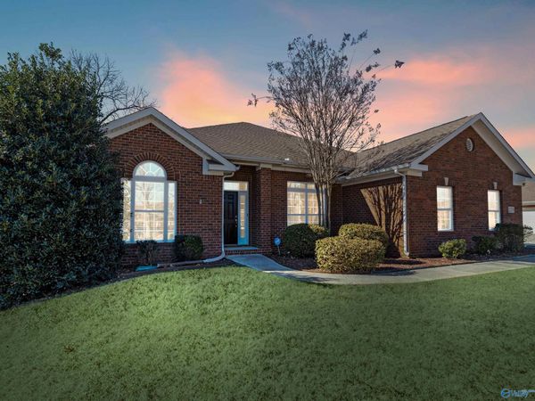 228 Wainscott Drive, Madison, AL 35757