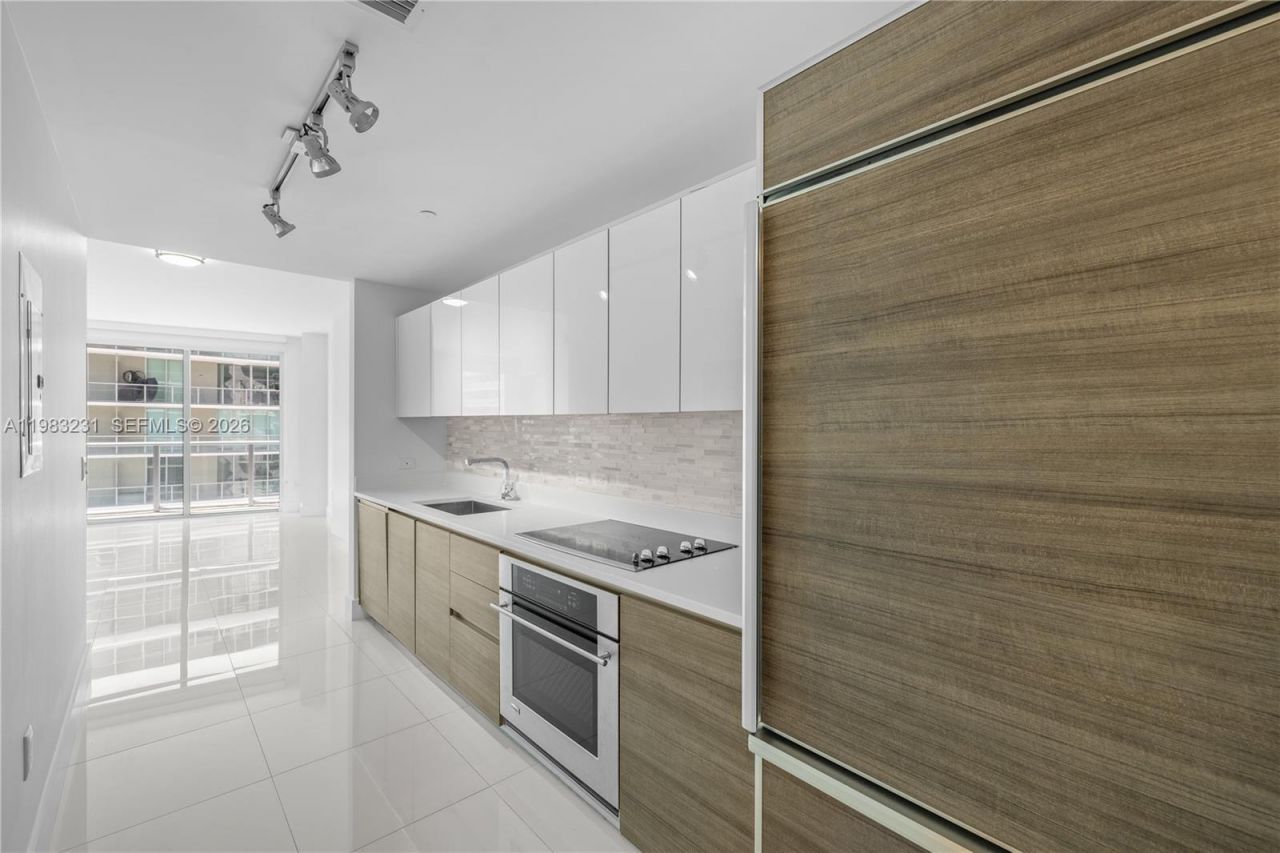 1100 S Miami Ave, Unit 1706, Miami, FL 33130 Photo