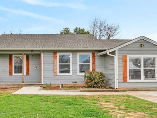 2108 SE 19th Street, Mineral Wells, TX 76067