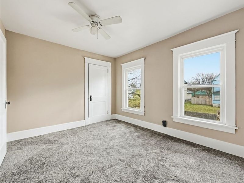 702 Dickson Street, Youngstown, OH 44502 Photo 14