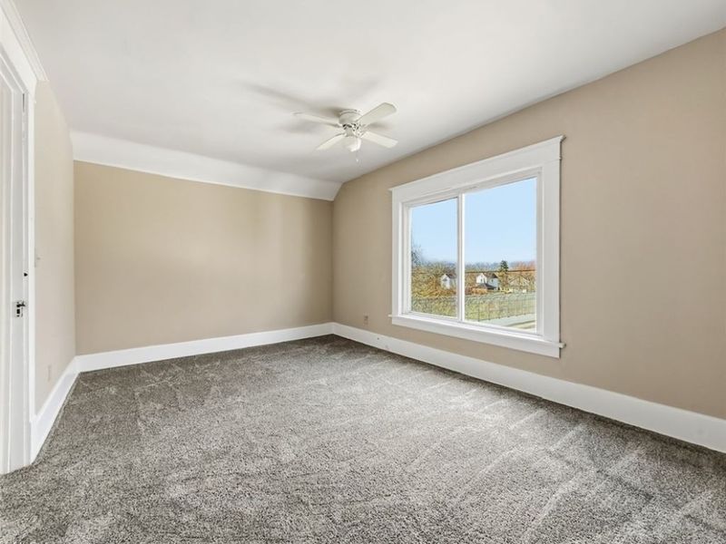 702 Dickson Street, Youngstown, OH 44502 Photo 15