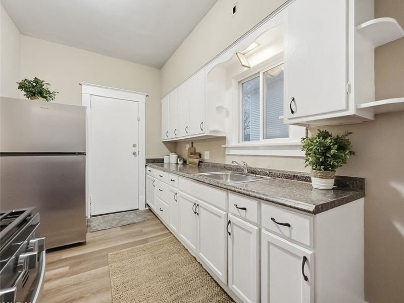 702 Dickson Street, Youngstown, OH 44502 Photo 7