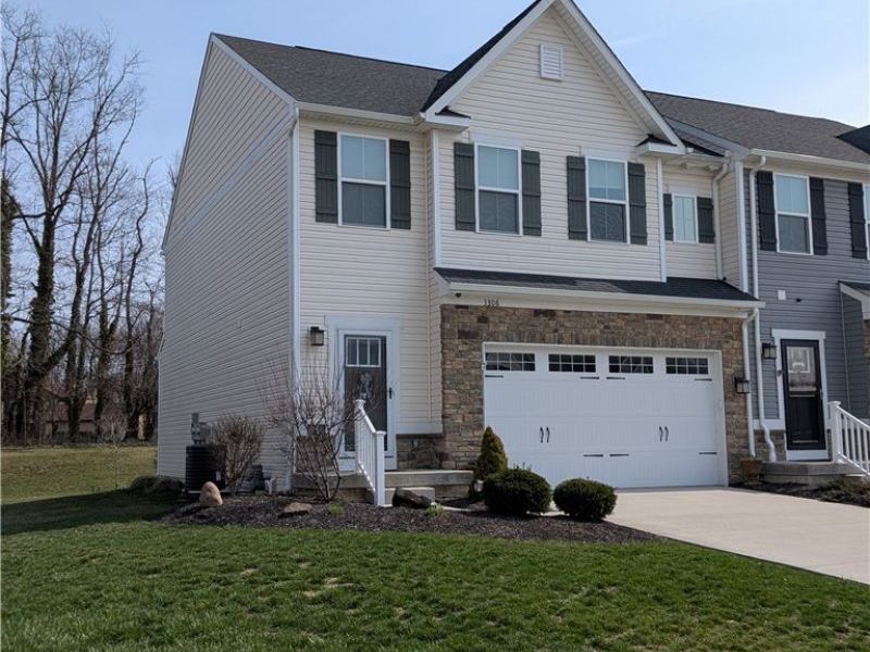 3306 Jackson Park Drive NW, Massillon, OH 44646 Photo 1