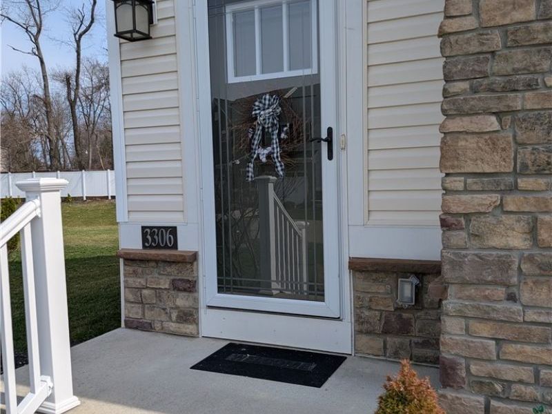 3306 Jackson Park Drive NW, Massillon, OH 44646 Photo 2