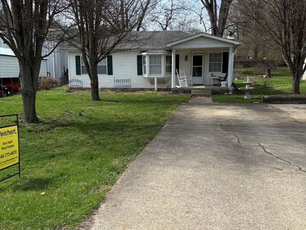 213 Cooks Hill Road, Chillicothe, OH 45601