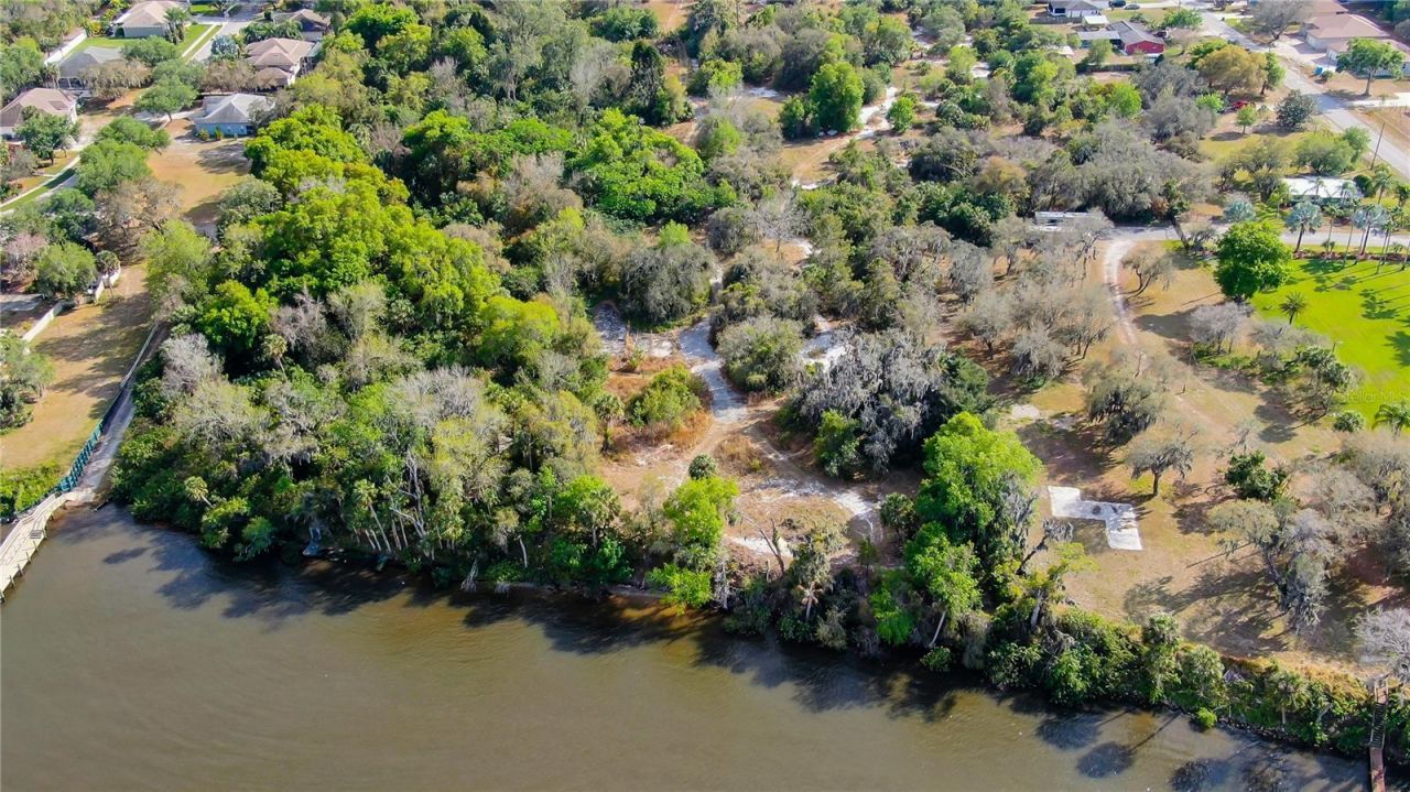 9234 Old Gibsonton Drive , Gibsonton, FL 33534 Photo