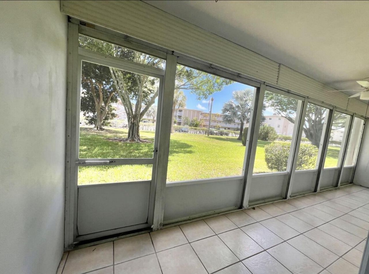2615 Garden Drive N, Unit 104, Lake Worth Beach, FL 33461 Photo