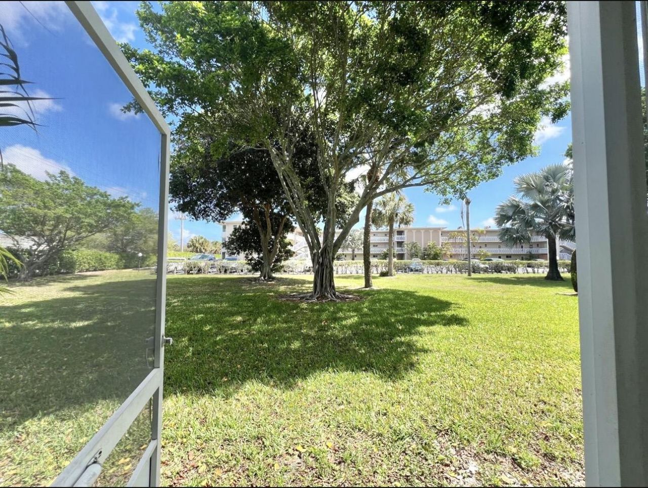 2615 Garden Drive N, Unit 104, Lake Worth Beach, FL 33461 Photo