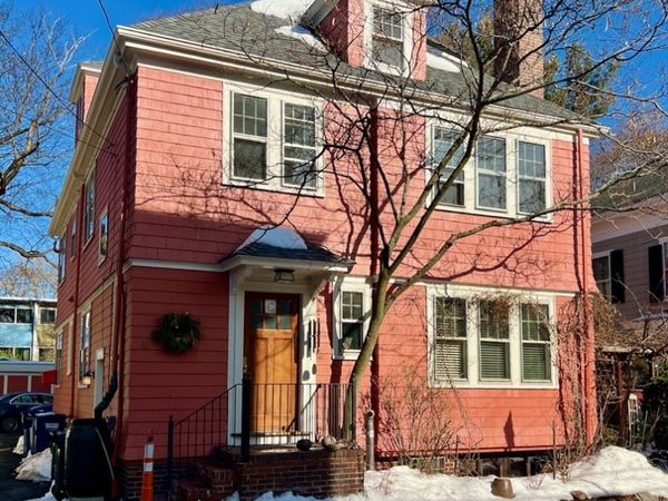 8 Wright St, Unit 2, Cambridge, MA 02138