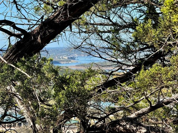 8221 Arroyo Ave, Lago Vista, TX 78645