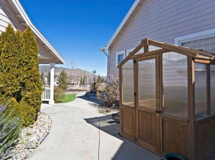 1616 Chiquita Street, Minden, NV 89423 Photo