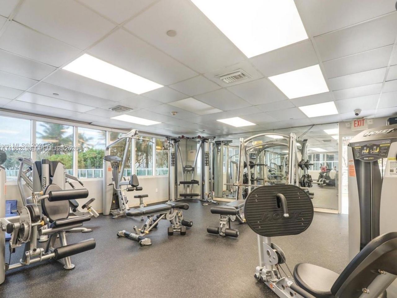 19201 Collins Ave, Unit 924, Sunny Isles Beach, FL 33160 Photo