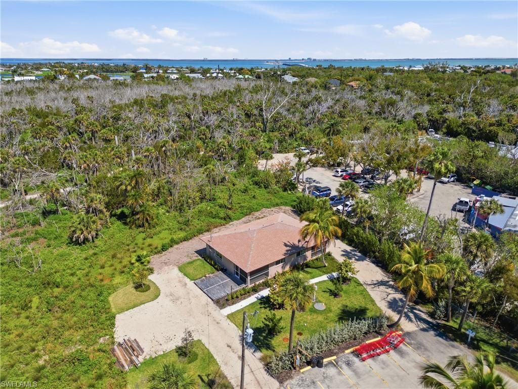 1046 Periwinkle Way, Sanibel, FL 33957 Photo
