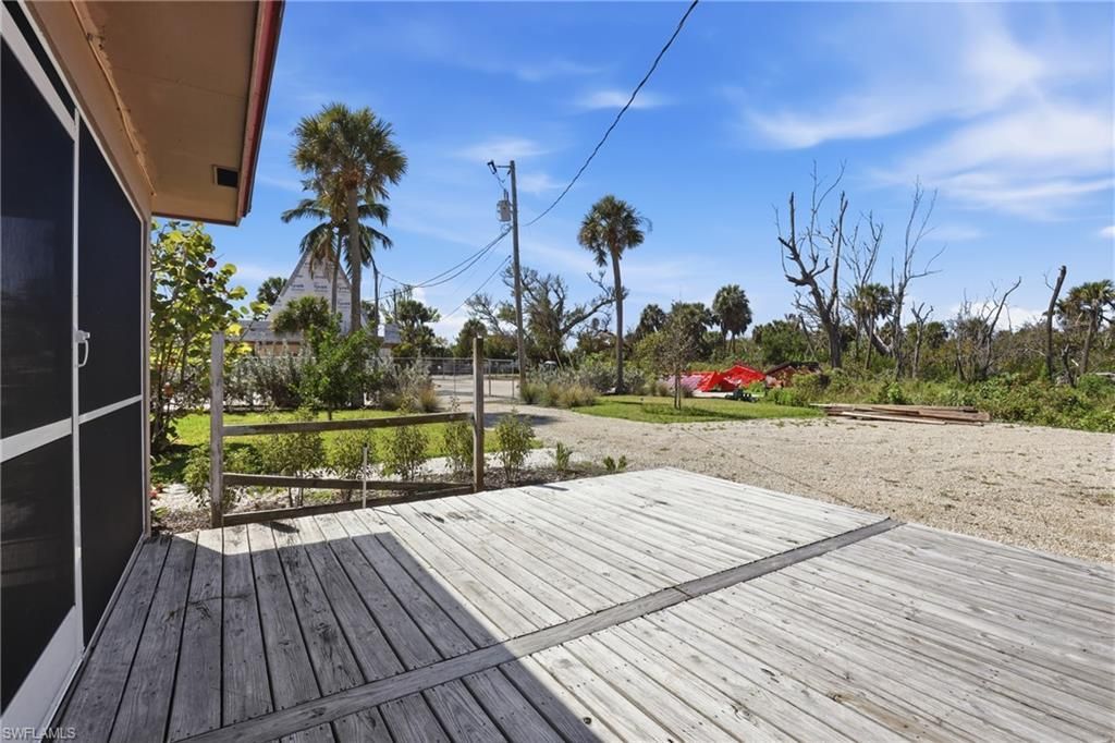 1046 Periwinkle Way, Sanibel, FL 33957 Photo