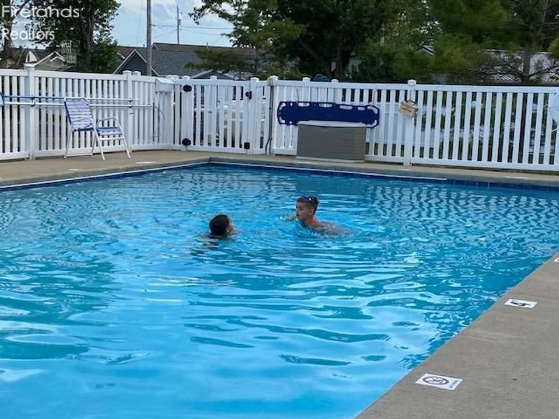 9886 E Bayshore Road, Unit 23, Marblehead, OH 43440 Photo 40