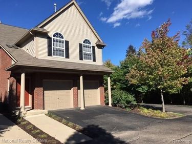 28346 CARLTON WAY, Novi, MI 48377