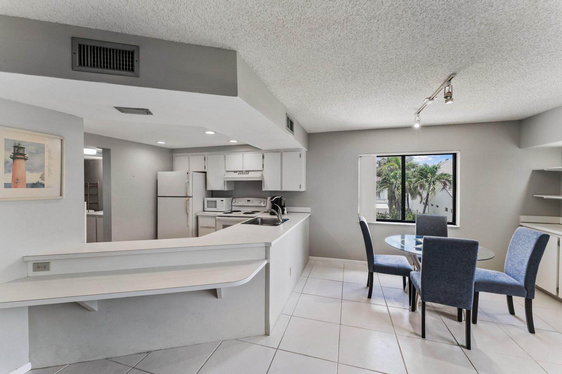 1605 S Us Highway 1, Unit D301, Jupiter, FL 33477 Photo