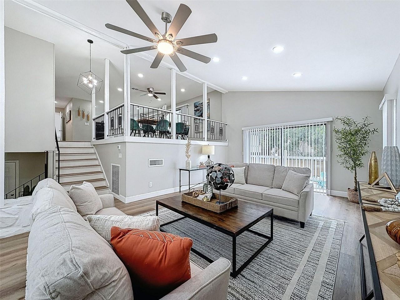 8430 144th Lane , Seminole, FL 33776 Photo