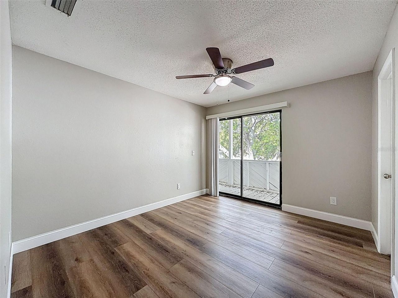 8430 144th Lane , Seminole, FL 33776 Photo