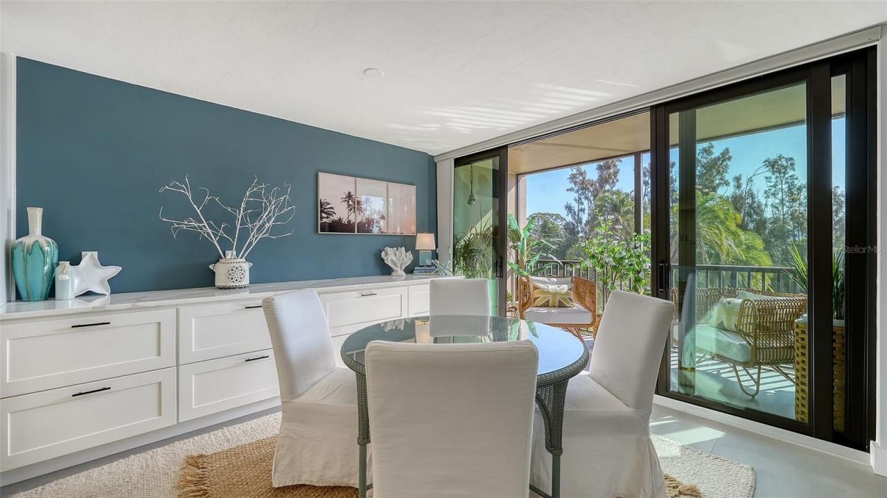 4900 Ocean Boulevard, Unit 304, Sarasota, FL 34242 Photo