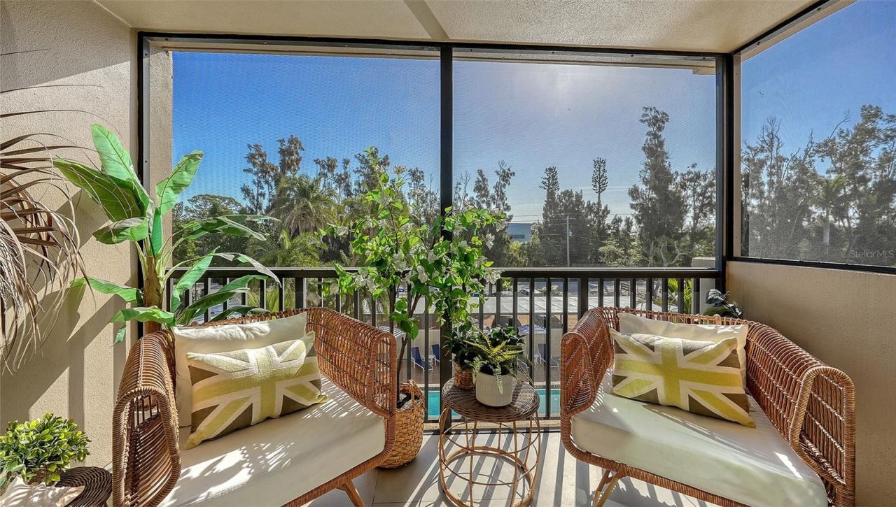 4900 Ocean Boulevard, Unit 304, Sarasota, FL 34242 Photo