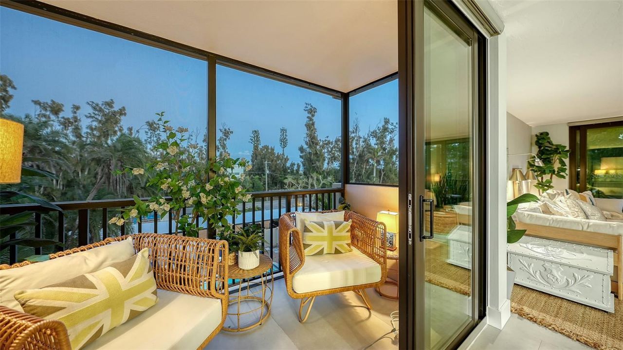 4900 Ocean Boulevard, Unit 304, Sarasota, FL 34242 Photo