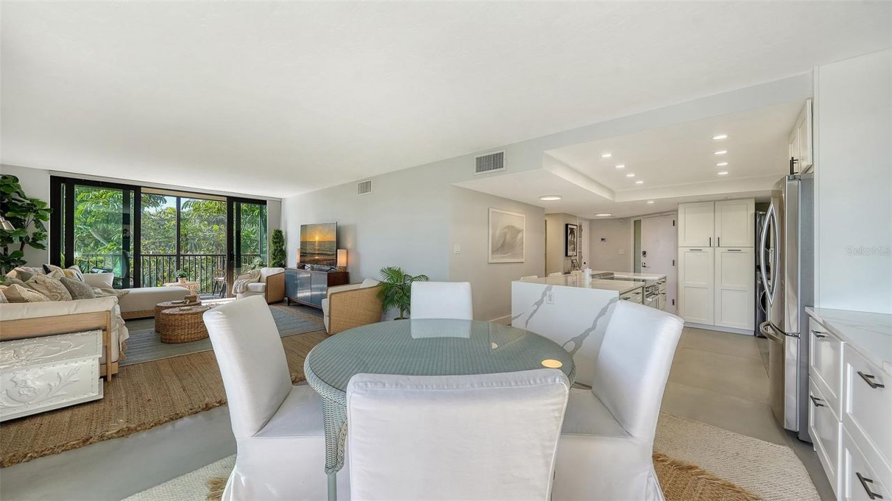 4900 Ocean Boulevard, Unit 304, Sarasota, FL 34242 Photo