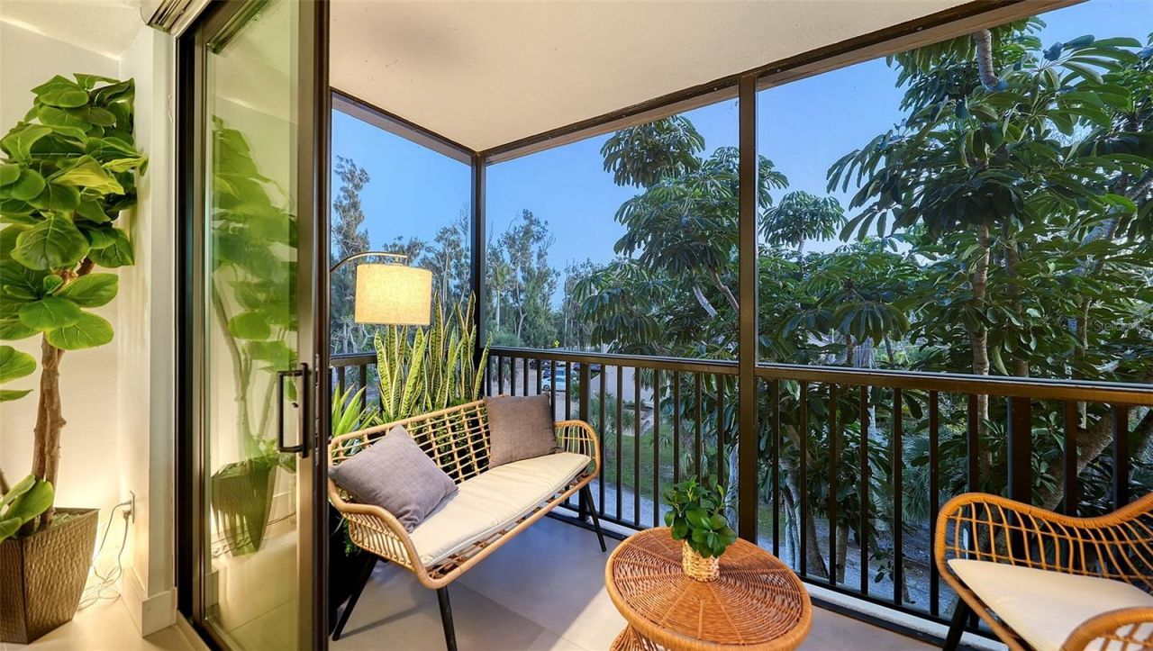 4900 Ocean Boulevard, Unit 304, Sarasota, FL 34242 Photo