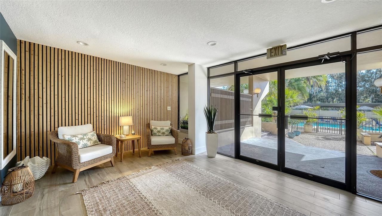 4900 Ocean Boulevard, Unit 304, Sarasota, FL 34242 Photo