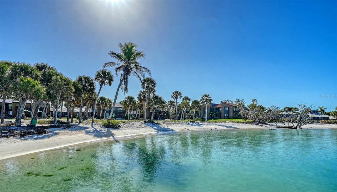 4900 Ocean Boulevard, Unit 304, Sarasota, FL 34242 Photo