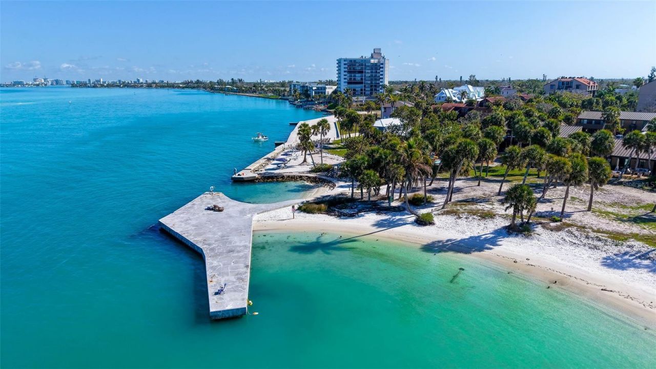 4900 Ocean Boulevard, Unit 304, Sarasota, FL 34242 Photo