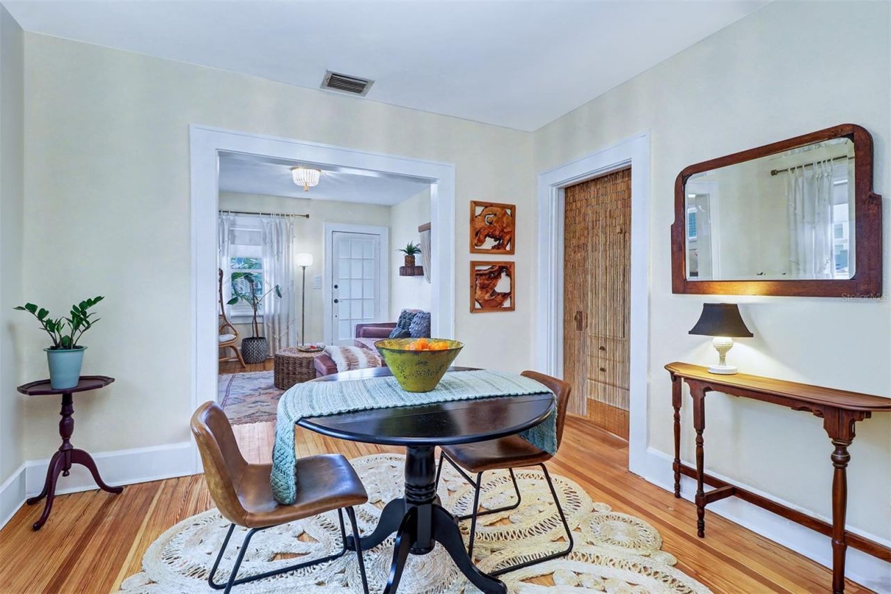 844 11th Avenue S, Saint Petersburg, FL 33701 Photo