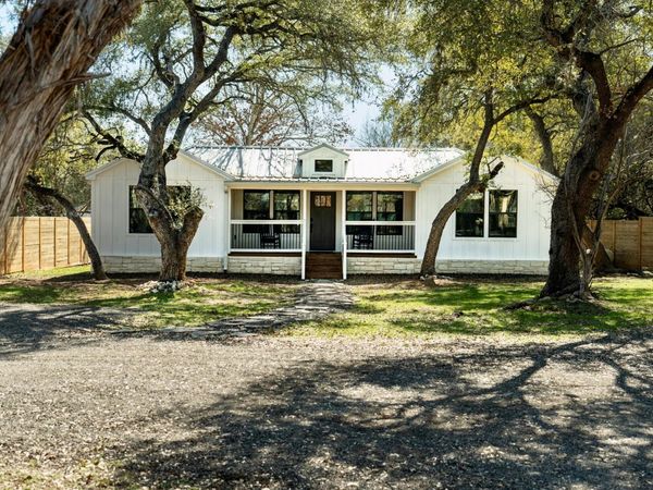 106 Chapparal CIR, Wimberley, TX 78676