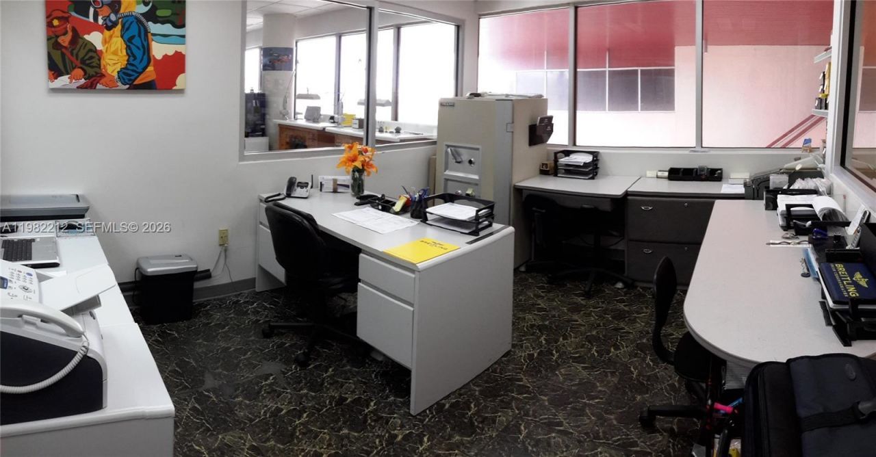 1111 N Kane Concourse, Unit 500, Bay Harbor Islands, FL 33154 Photo