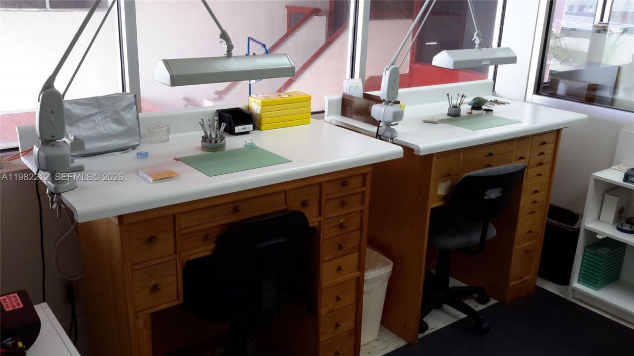 1111 N Kane Concourse, Unit 500, Bay Harbor Islands, FL 33154 Photo