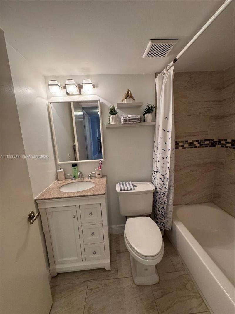 6095 N Sabal Palm Blvd, Unit 104, Tamarac, FL 33319 Photo