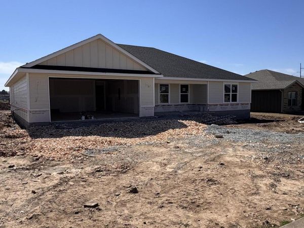 1112 Center Court Circle , Grove, OK 74344