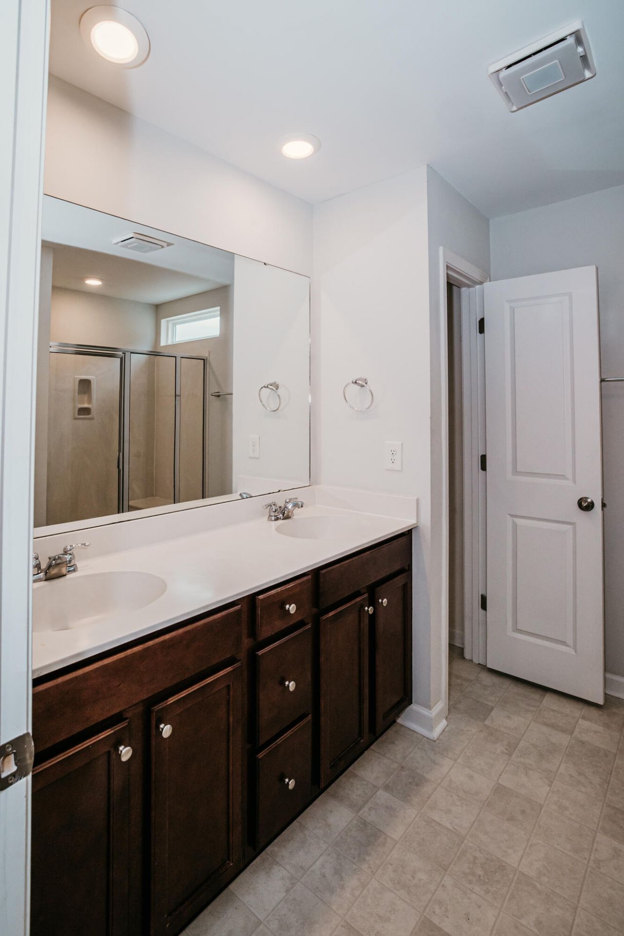 9804 Lone Cypress Lane Photo 20