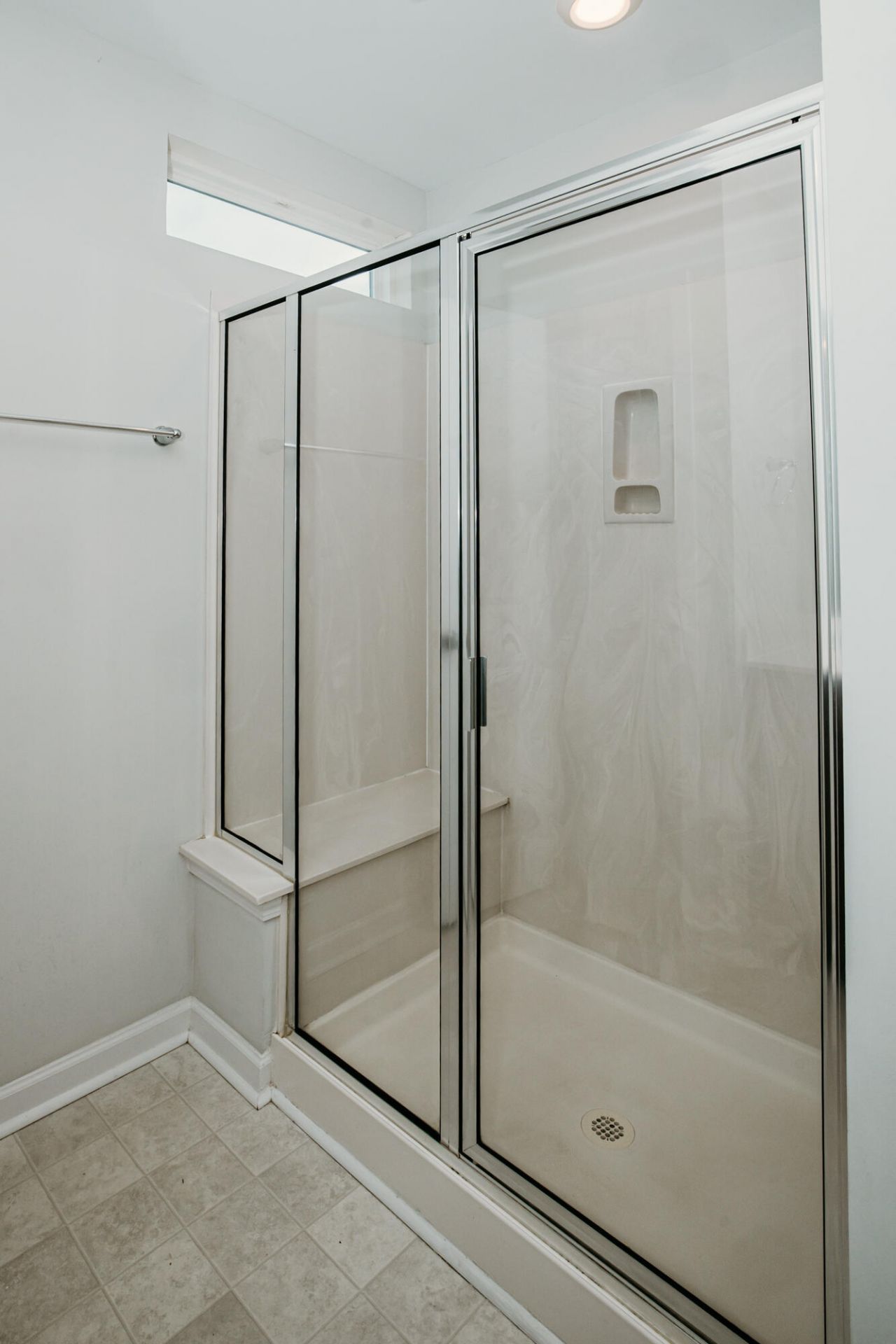 9804 Lone Cypress Lane Photo 21