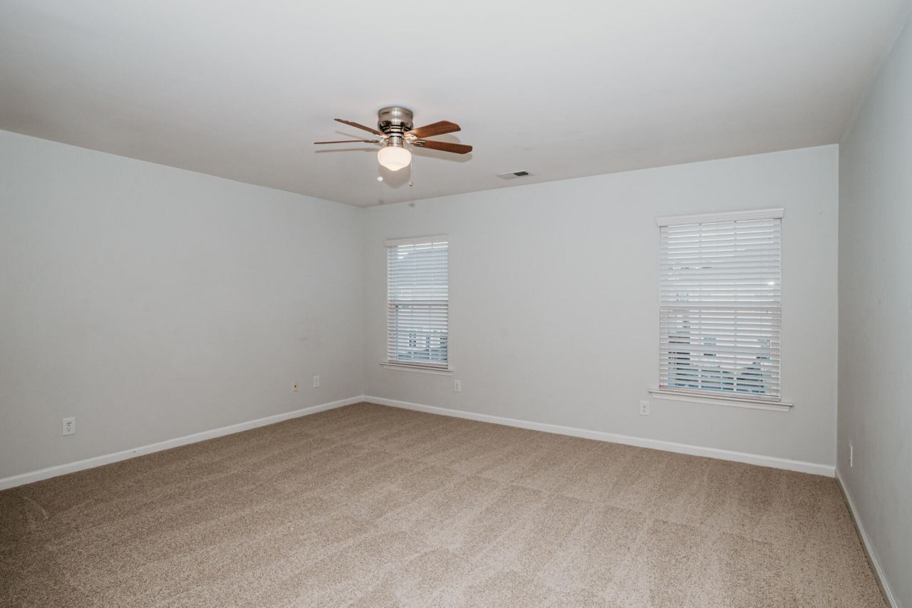 9804 Lone Cypress Lane Photo 22