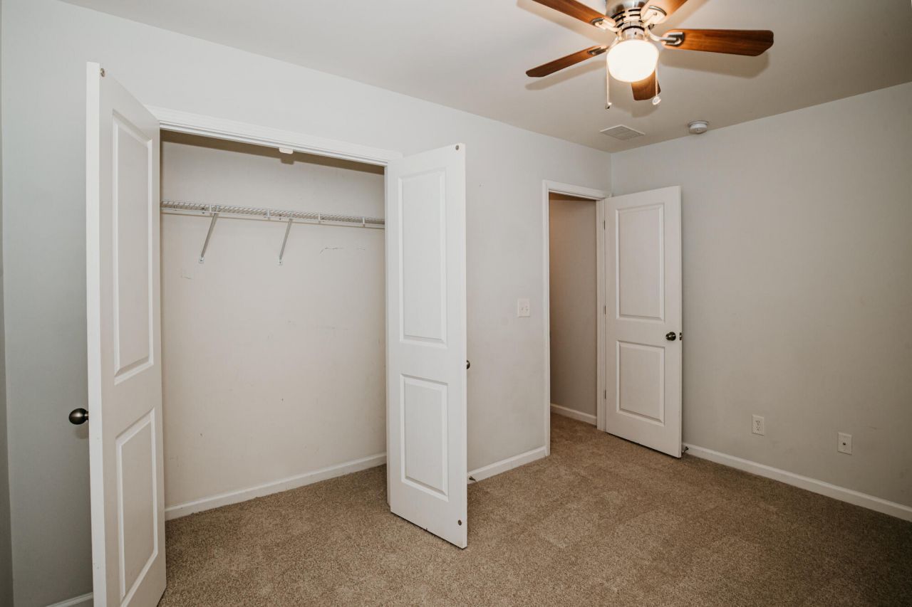 9804 Lone Cypress Lane Photo 29