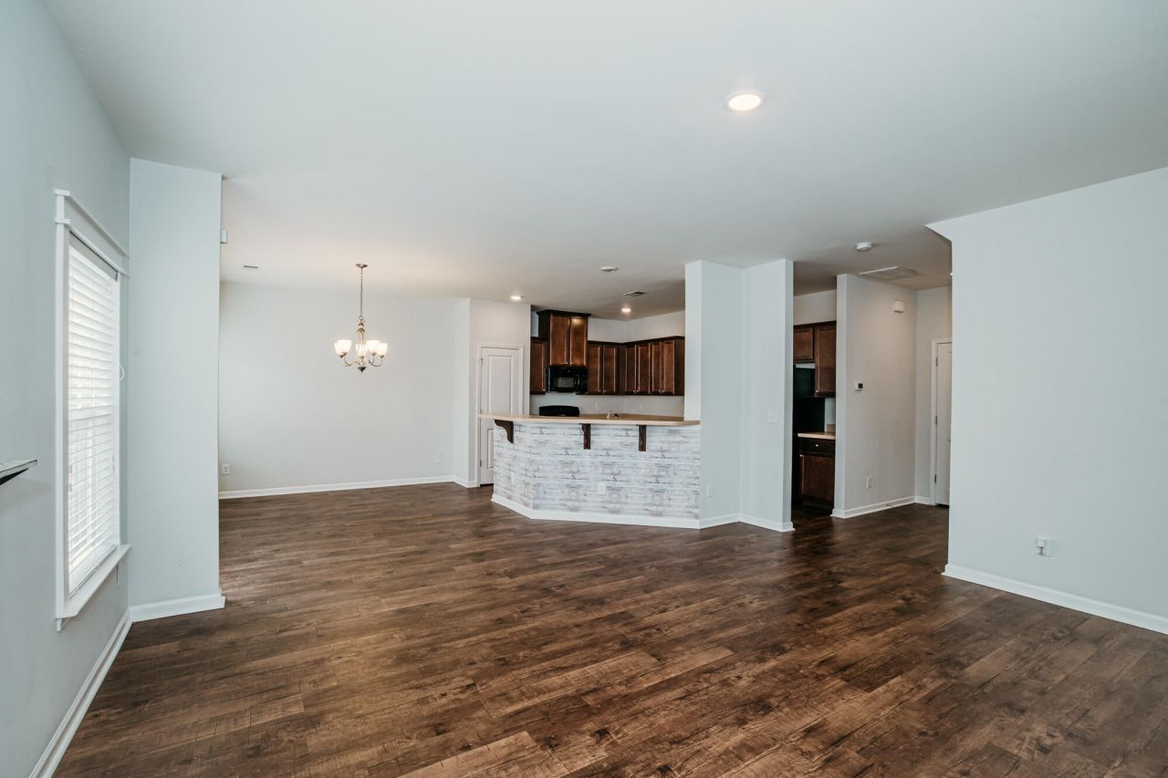 9804 Lone Cypress Lane Photo 8