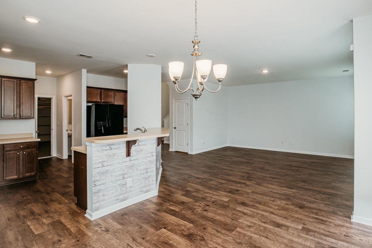 9804 Lone Cypress Lane Photo 9