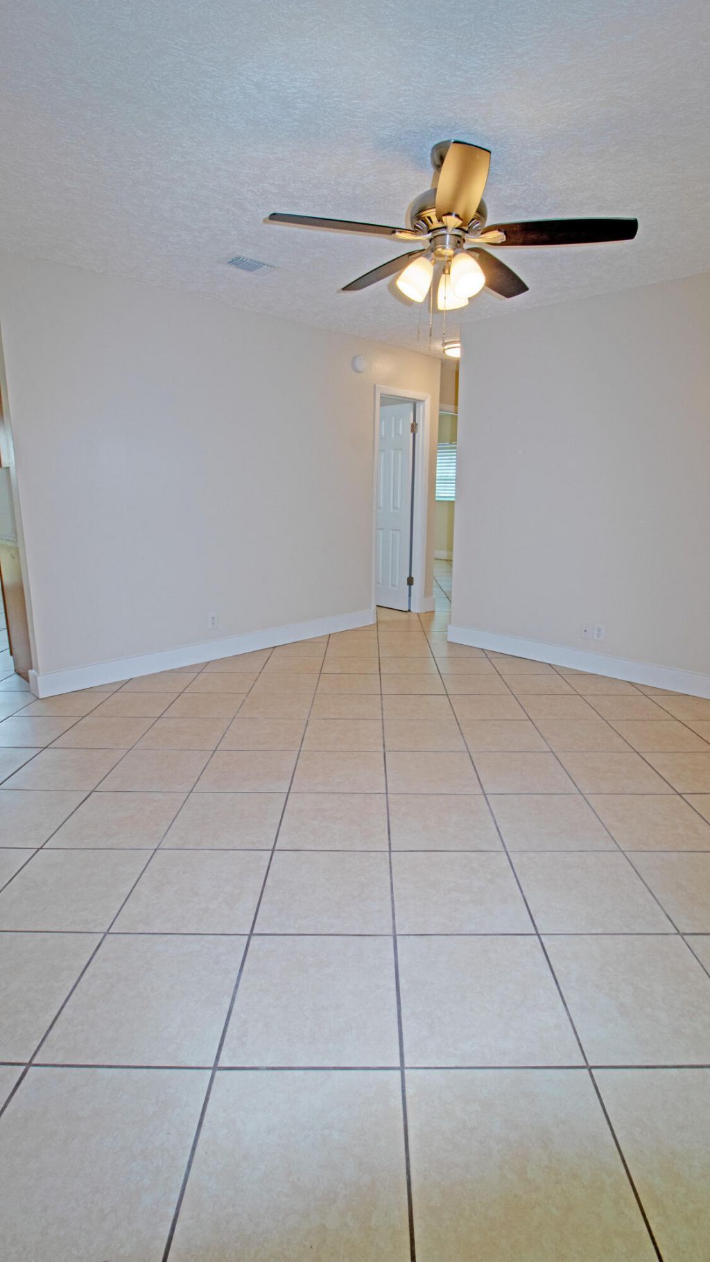 8755 SE Hobe Ridge Avenue, Hobe Sound, FL 33455 Photo