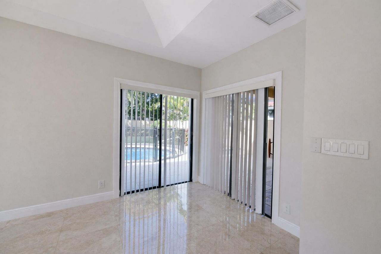 9044 Villa Portofino Circle, Boca Raton, FL 33496 Photo